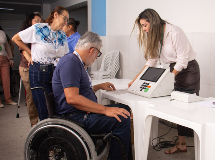 TRE institui programa para garantir transporte gratuito de eleitores com deficiência nas Eleições