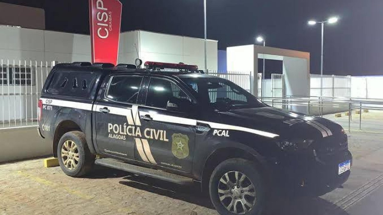 Polícia Civil investiga incêndio provocado por moradora em sua própria residência