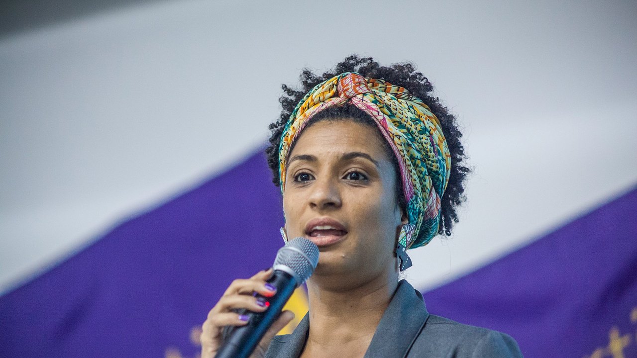 Bolsonaristas ofendem memória de Marielle Franco em ato no Rio