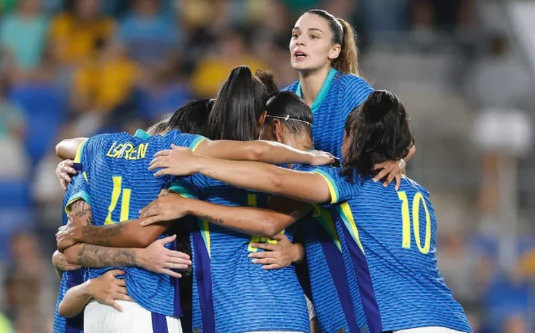 Seleção brasileira feminina evolui e encerra o ano como a 7ª melhor do mundo no ranking da Fifa