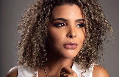 Khrystal é a atração do projeto Seis & Meia em agosto, com shows em Maceió e Penedo