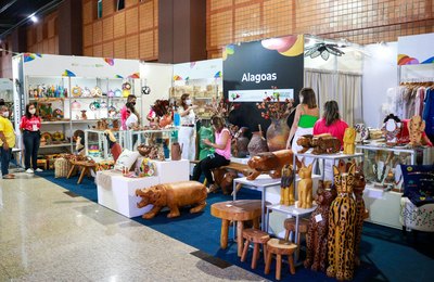 Artesãos de Alagoas batem recorde de vendas e comercializam mais de R$145 mil m Brasília 
