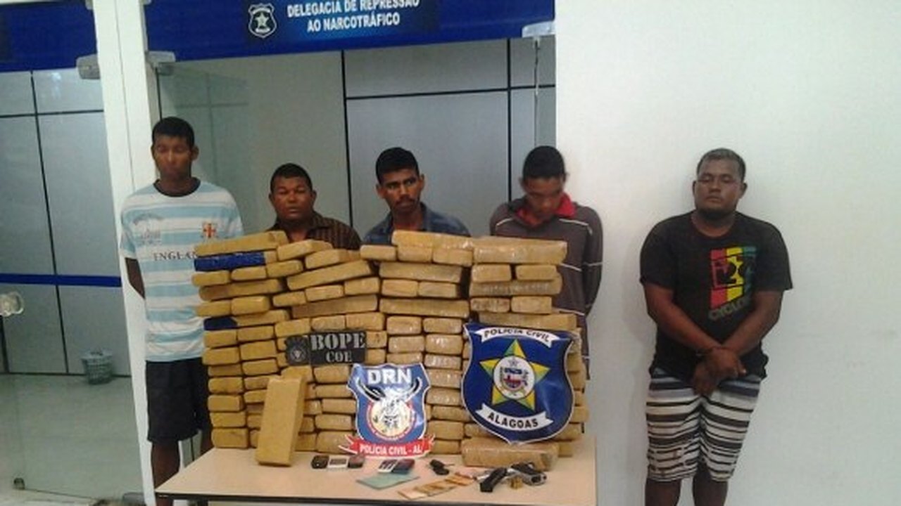 Operação desbarata quadrilha de traficantes de drogas