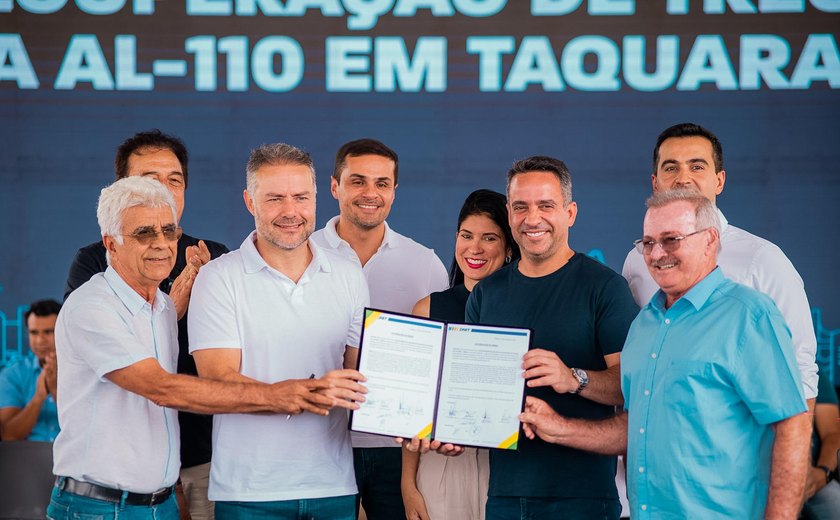 Governador Paulo Dantas assina ordem de serviço para recuperação da AL 110 em Taquarana