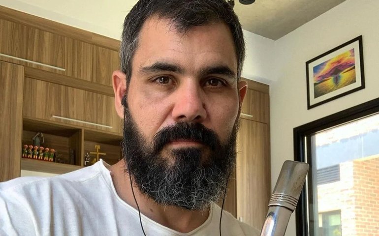 Juliano Cazarré fala sobre saúde da filha e revela que quase a perdeu