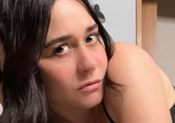 Alessandra Negrini mostra filho após repercussão sobre afastamento