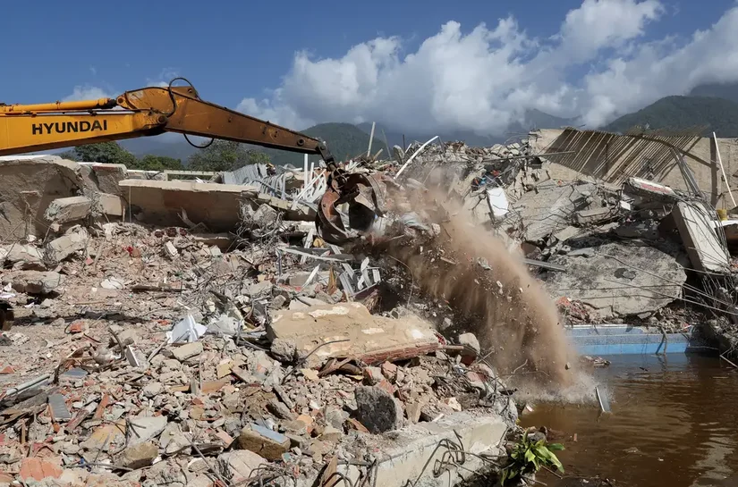Sobe para 2.595 número de mortos em terremotos na Venezuela