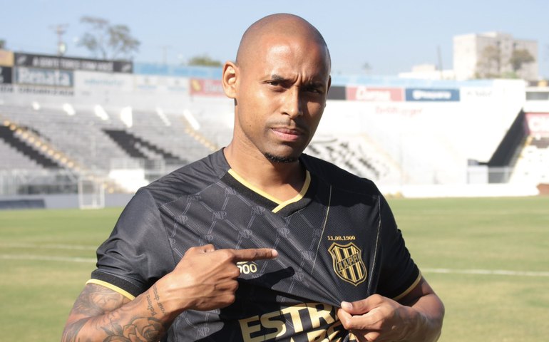 Ponte Preta monitora atacante Gabriel Silva, do Grêmio, para sequência da Série B