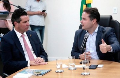 Governador e ministro assinam contrato para construção do Viaduto da PRF em Maceió