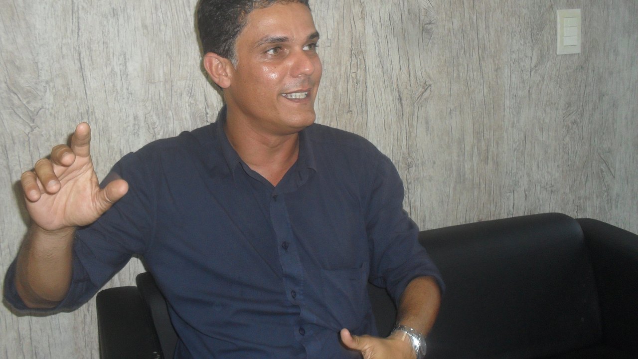 Cristiano Ramos assume vaga na Câmara de Palmeira dos Índios devido afastamento de Márcio Henrique