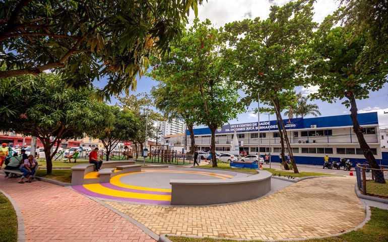 JHC entrega Centro de Saúde e Praça da Maravilha e reforça compromisso com a qualidade de vida dos maceioenses