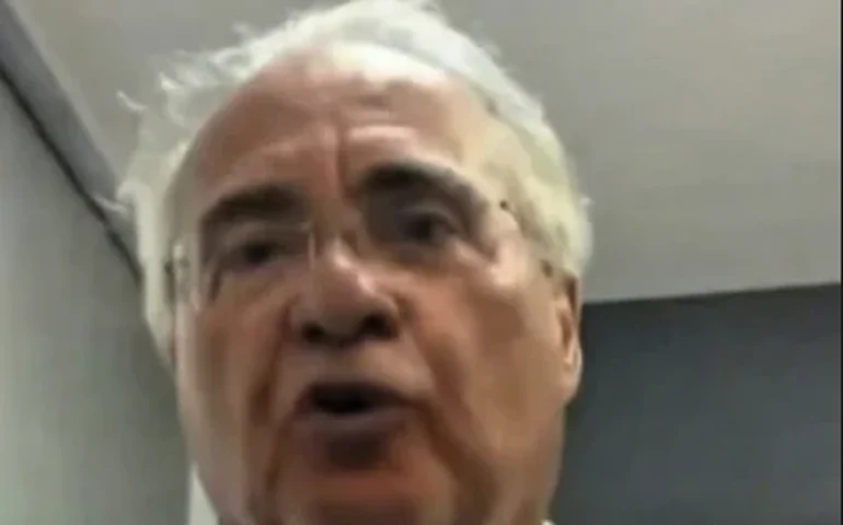 Renan Calheiros denuncia pressão sobre o TCU no caso Banco Master e cita Hugo Motta e Arthur Lira