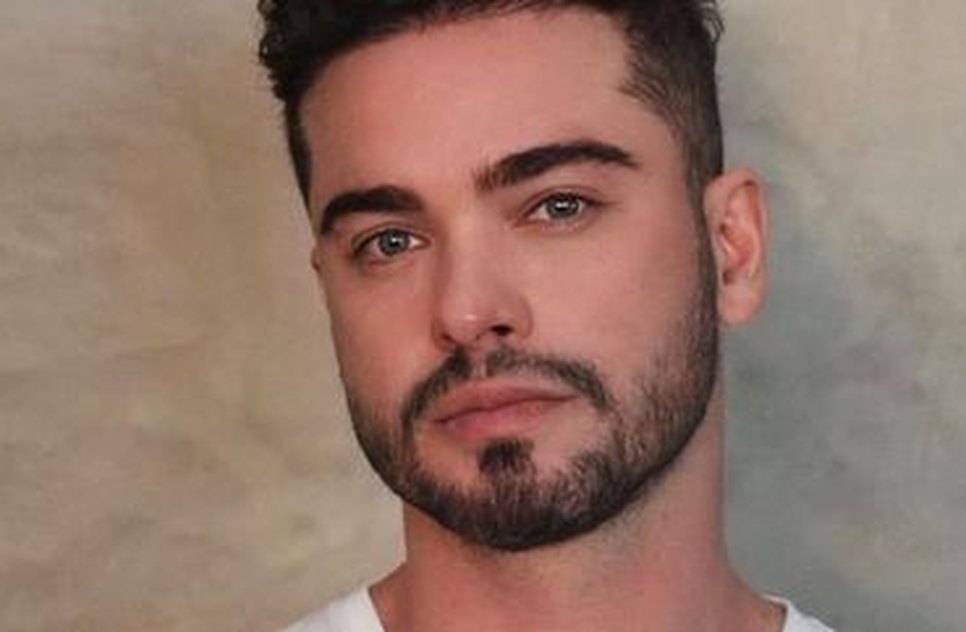 Sidney Sampaio fala pela primeira vez após cair de hotel: 'Que susto a gente tomou'