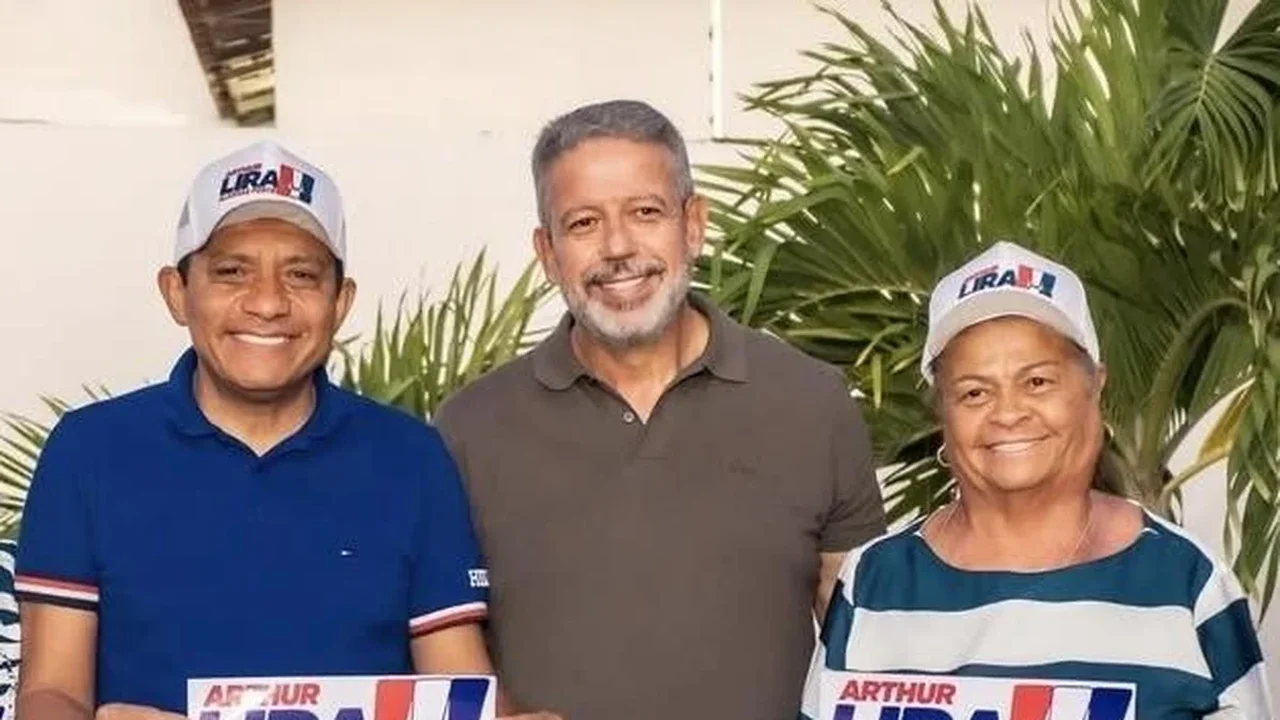 Apoio de ex-prefeito e prefeita para Arthur Lira resultou em acordo eleitoral para 2028