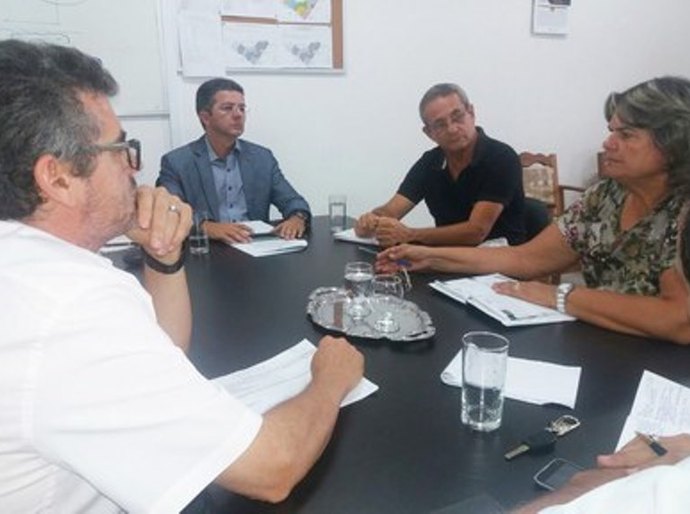Emater discute assistência técnica aos agricultores familiares de Coqueiro Seco