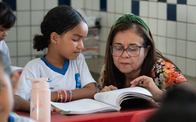 Governador anuncia pagamento de segunda parcela dos precatórios do Fundef para mais de 23 mil professores