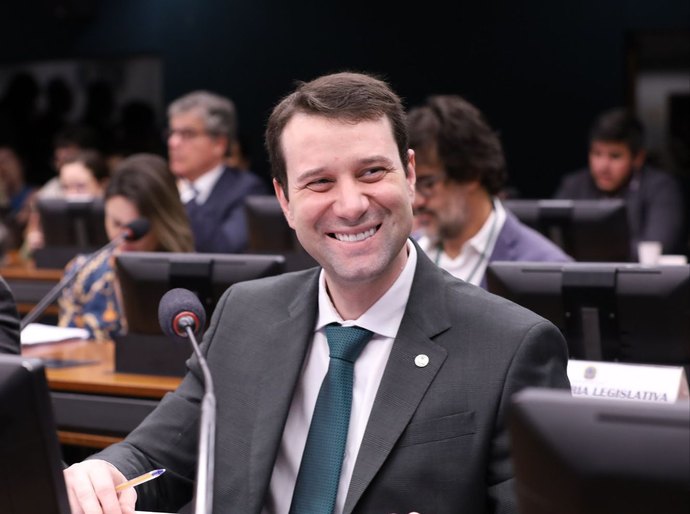Projeto de Lei garante matrícula prioritária para filhos de agentes de segurança pública transferidos