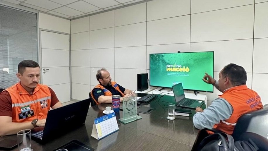 Defesa Civil de Maceió apresenta ações de prevenção e monitoramento em Brasília