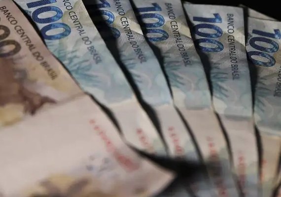 Saque-aniversário do FGTS, 13º salário e abono do PIS; veja as verbas extras liberadas até o final deste ano