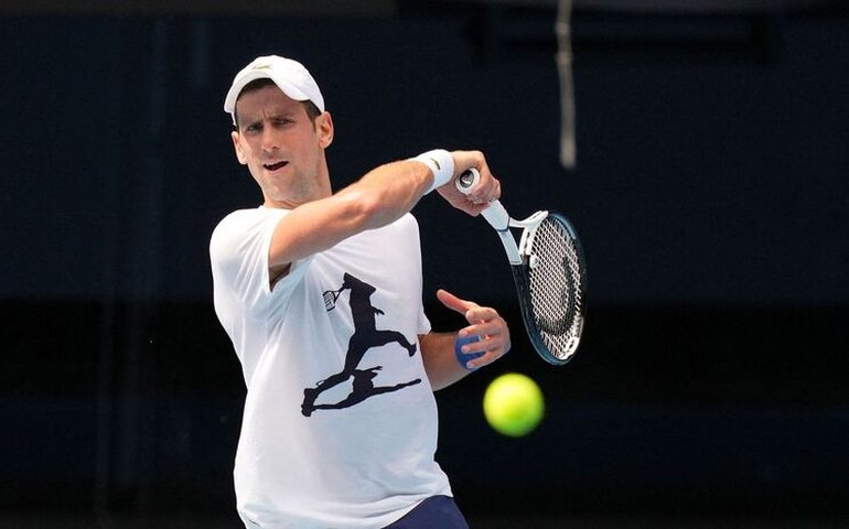 Djokovic está livre, mas ainda existe possibilidade de deportação