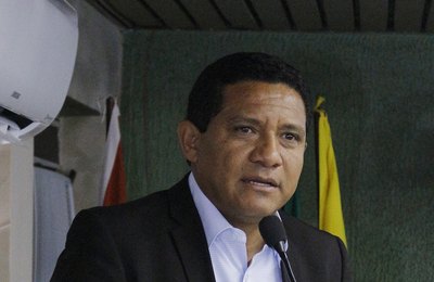 Júlio Cezar nega compra de votos e vai processar blogueira por danos, calúnias e injúrias 