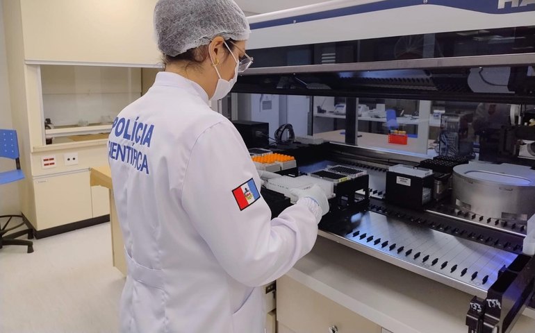 Peritas criminais de AL participam de missão federal para análise de vestígios biológicos em crimes sexuais