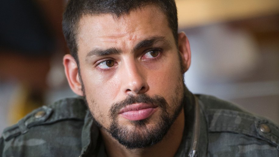 Cauã Reymond fala sobre casamento: "Ninguém vai esperar 10 anos'