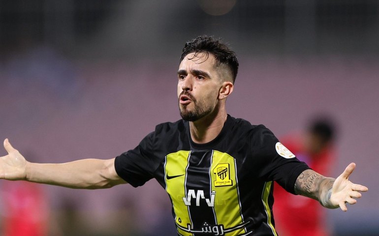 Quem é Igor Coronado? Meia próximo do Corinthians jogou em Malta e atuou ao lado de Benzema