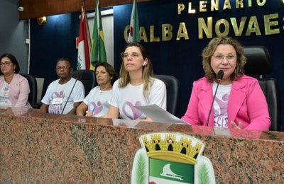 Campanha Preciso Viver cobra atendimento a pacientes com câncer durante audiência na CMM