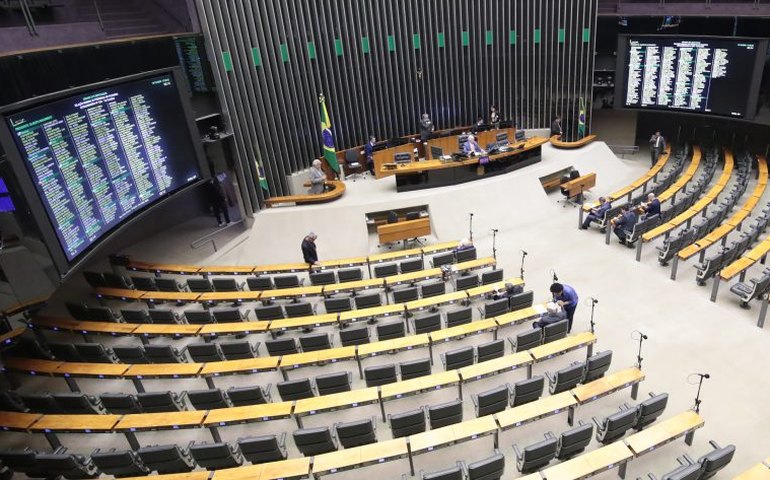 Câmara divulga pauta do plenário desta 3ª-feira com tributária e pacote fiscal