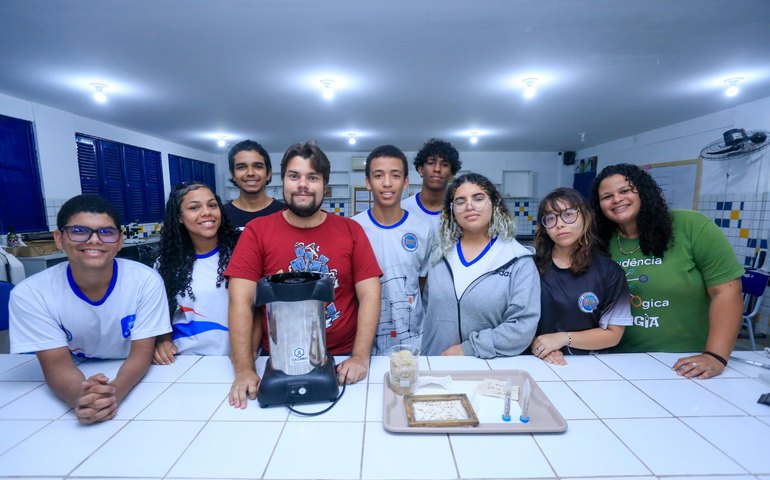 Seis projetos de escolas estaduais são semifinalistas da maior feira científica do país