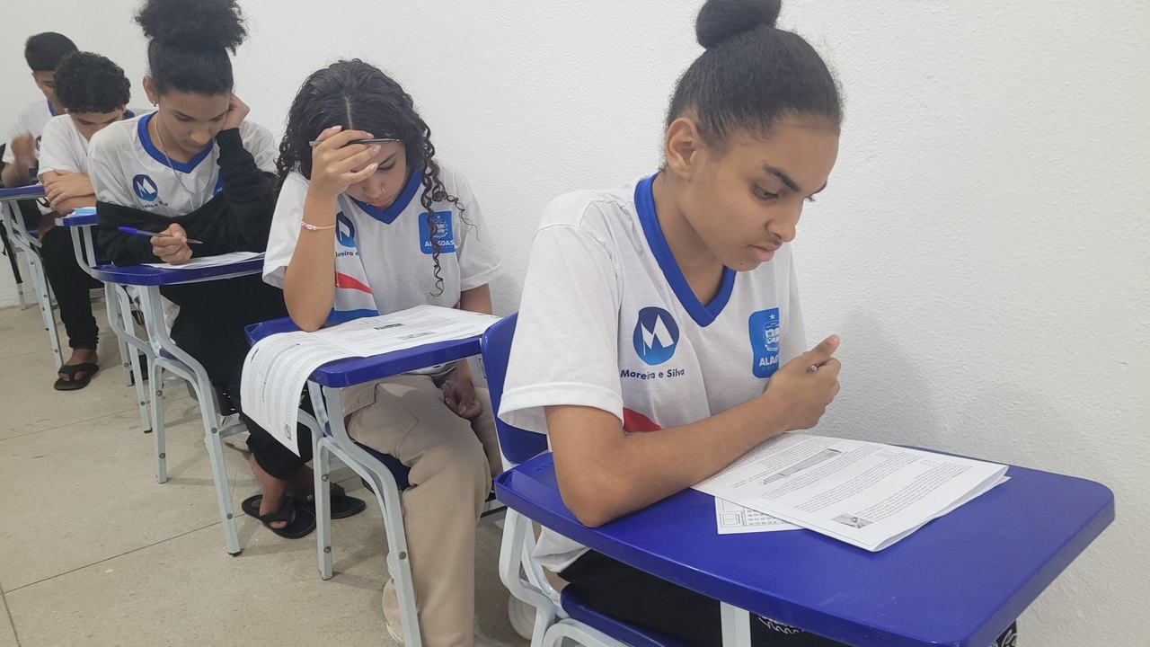 Quatrocentos estudantes participam da 2ª fase da Olimpíada Brasileira de Física das Escolas Públicas