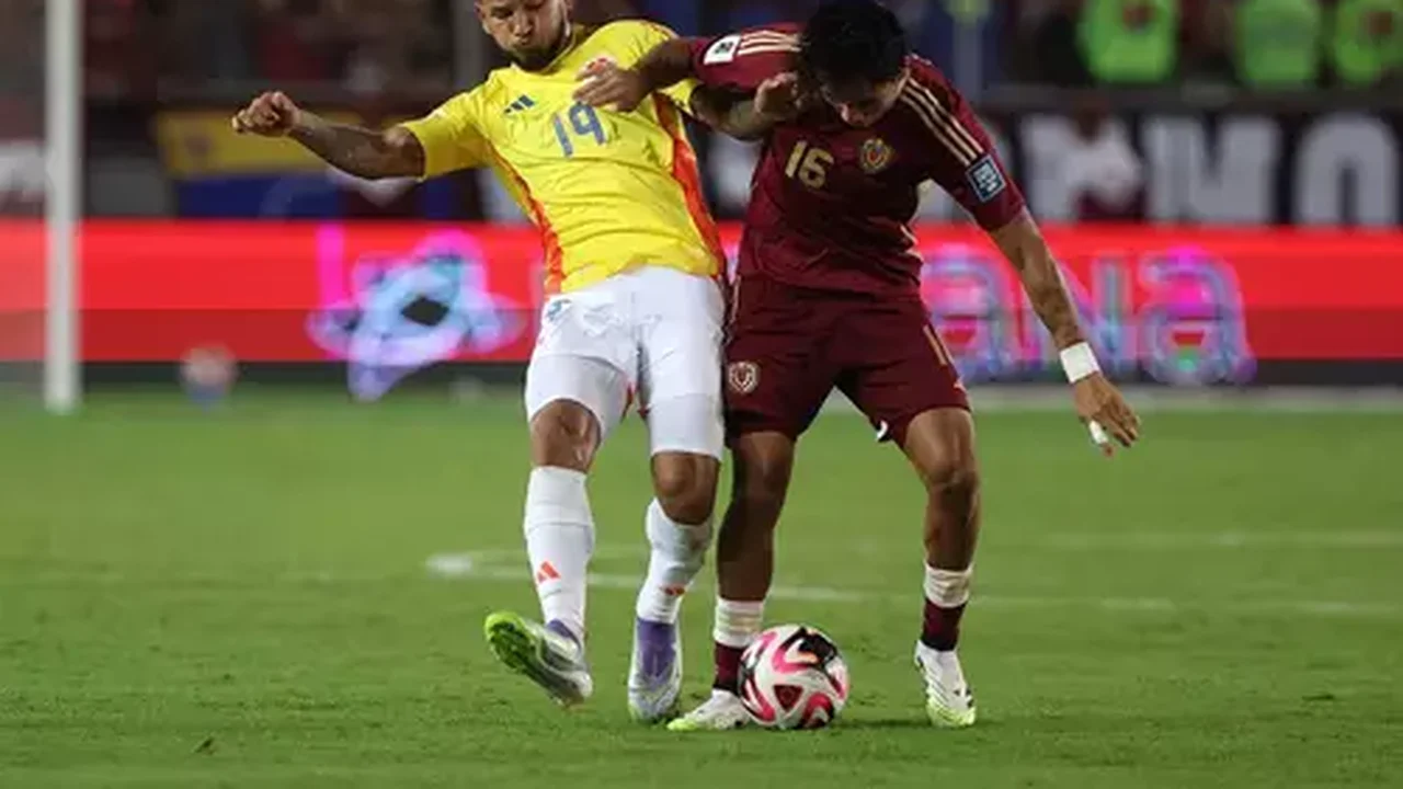 Colômbia divulga pré-lista de convocados com 13 atletas que atuam no Brasil