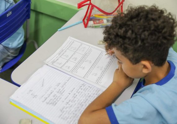 Audiência na Câmara avalia o Sistema Nacional de Educação
