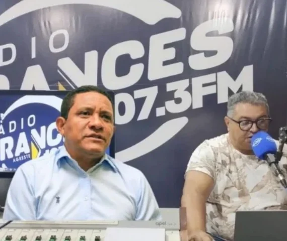 Júlio Cezar aciona Cláudio André em quatro processos; radialista e apoiadores apontam “assédio judicial” e tentativa de intimidação