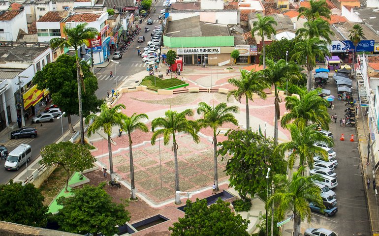 Concurseiros denunciam falhas no edital do concurso público nas redes sociais