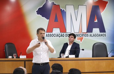 Consultor financeiro apresenta programa para incrementar apuração de impostos	