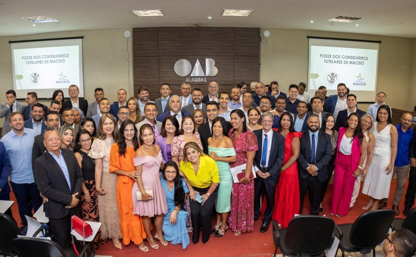 Prefeito de Maceió empossa 50 Conselheiros Tutelares eleitos para o quadriênio 2024-2027