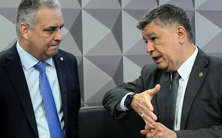 CPMI: Carlos Viana afirma que depoente não consegue explicar enriquecimento