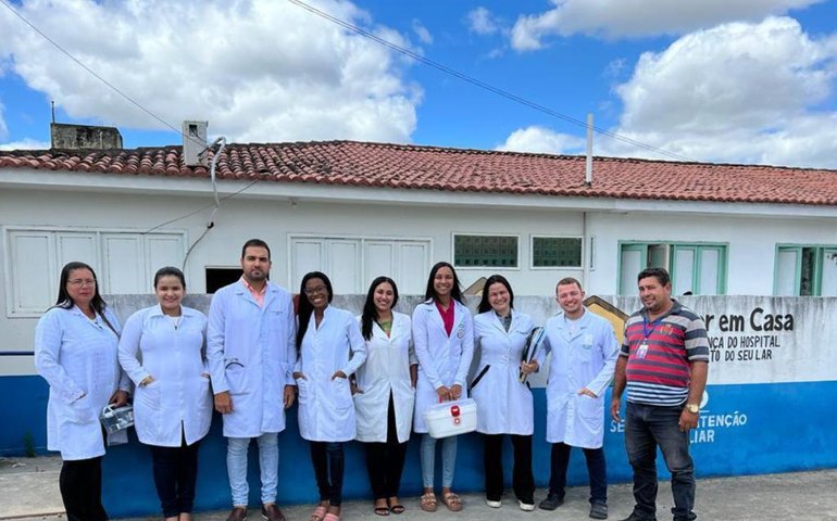 Serviço de Atenção Domiciliar leva atendimento de saúde humanizado para moradores de Traipu