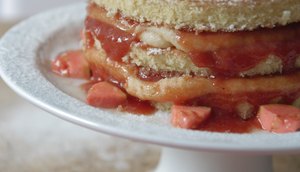 Naked cake Romeu e Julieta  / Foto: Finna