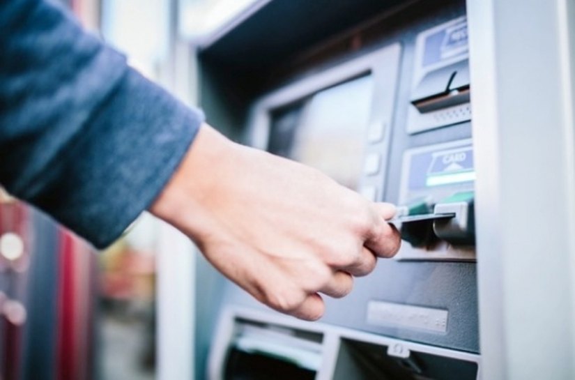 Procon notifica agência bancária por descumprimento da lei
