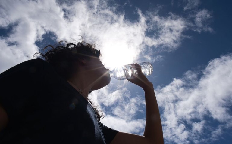 El Niño dá sinais de despedida, mas cientistas já preveem La Niña