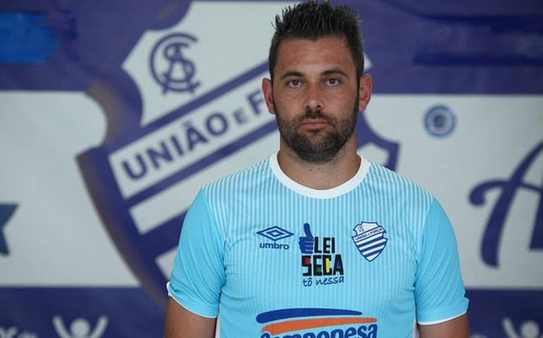 Giancarlo e Thales são regularizados e estão à disposição do técnico do CSA