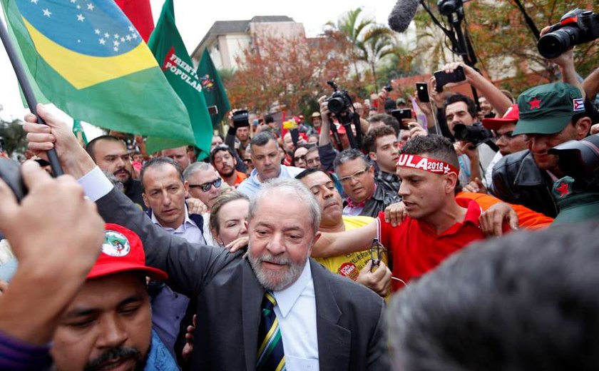 Lula lidera para 2018, e Bolsonaro vai a 16%, diz Datafolha