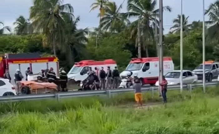 Uma jovem grávida, Vitória Ribeiro dos Santos, morreu em um acidente na tarde de domingo Uma jovem grávida, Vitória Ribeiro dos Santos, morreu em um acidente na tarde de domingo