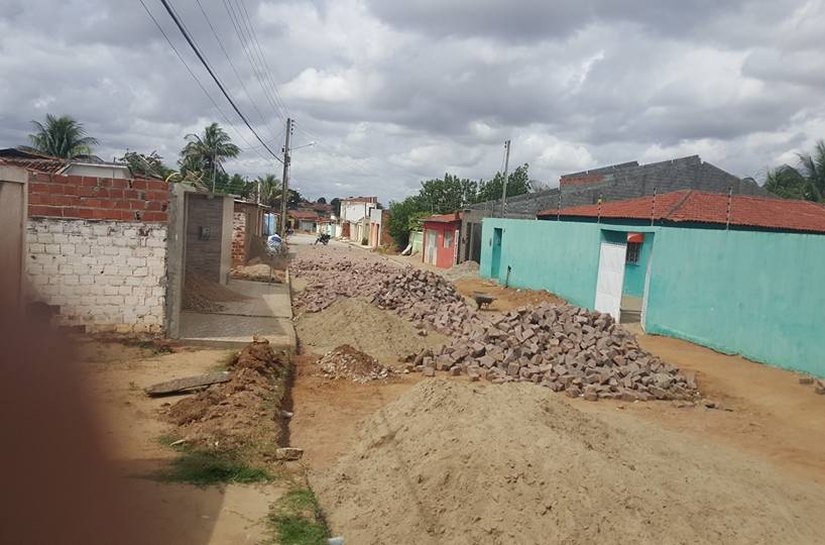 Ação de saneamento ė solução para diminuição de doenças em Palmeira