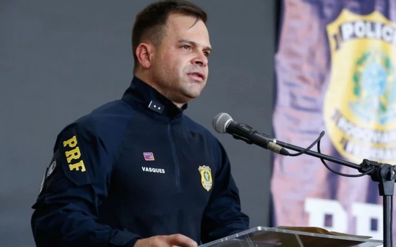 Mesmo após PRF mandar remover, página sobre Silvinei na Wikipédia segue ativa