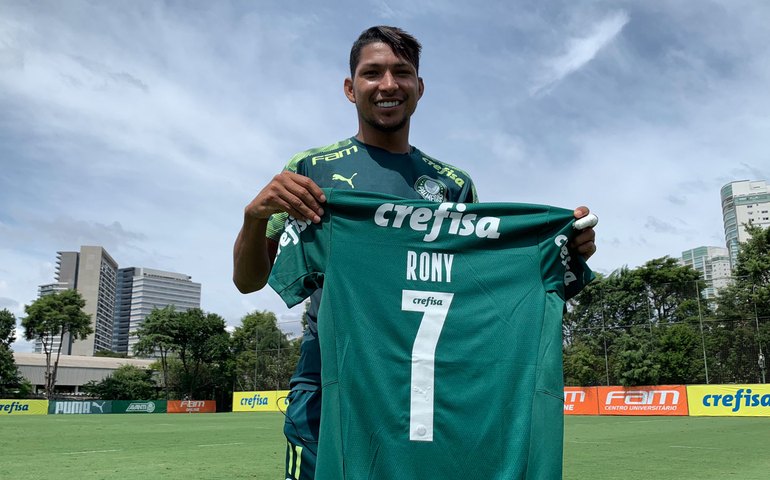 Rony vê Palmeiras pronto para desafio com Botafogo na Libertadores: 'Forte mentalmente'