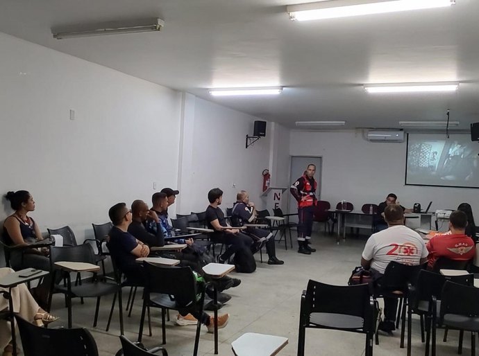 Samu realiza discussão de Estudo de Caso Clínico sobre parada cardiorrespiratória